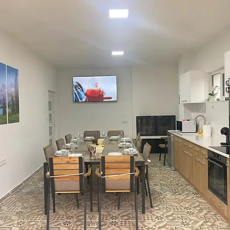 Sugarfame- 招待所 3*