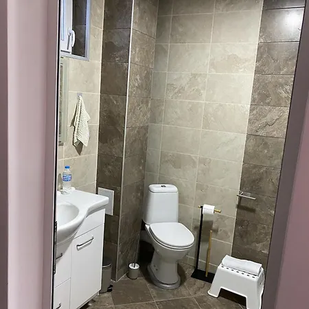 招待所 Sugarfame- 瑟尔尼察