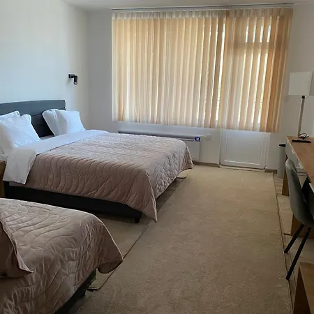 招待所 Sugarfame- 瑟尔尼察