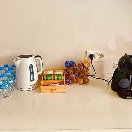 Sugarfame- 招待所 瑟尔尼察