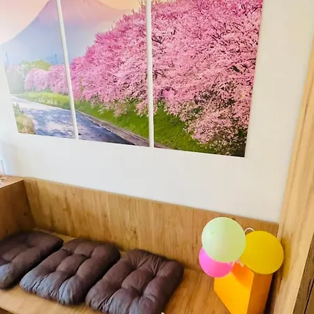 Sugarfame- 瑟尔尼察