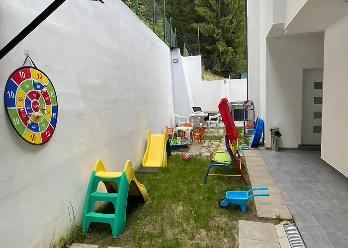 Sugarfame- 3* Szarnica