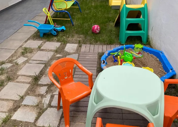 Sugarfame- 3* Szarnica