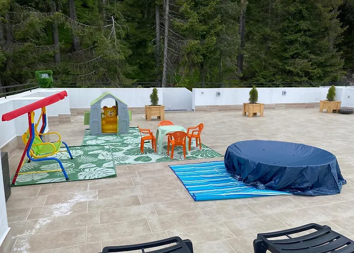 Sugarfame- 3* Szarnica