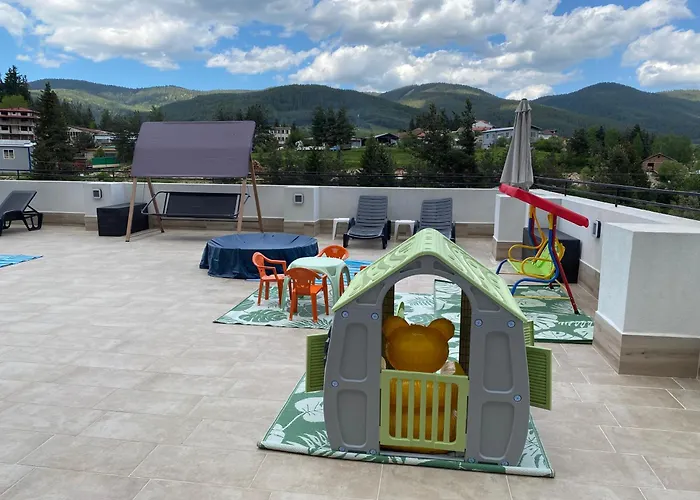 Sugarfame- 3* Szarnica